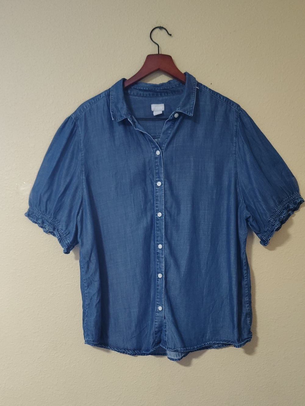 Chico's 100% Lyocell Denim Blue Puff Sleeves Button Shirt Size 4/20 US Coastal